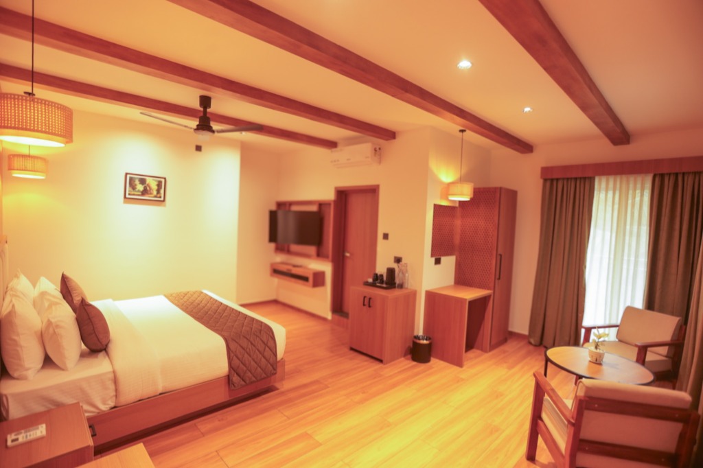 Superior Room with wooden ceiling at The Signature Munnar